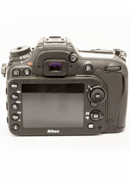 Nikon D7200