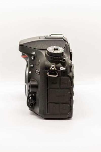 Nikon D7200